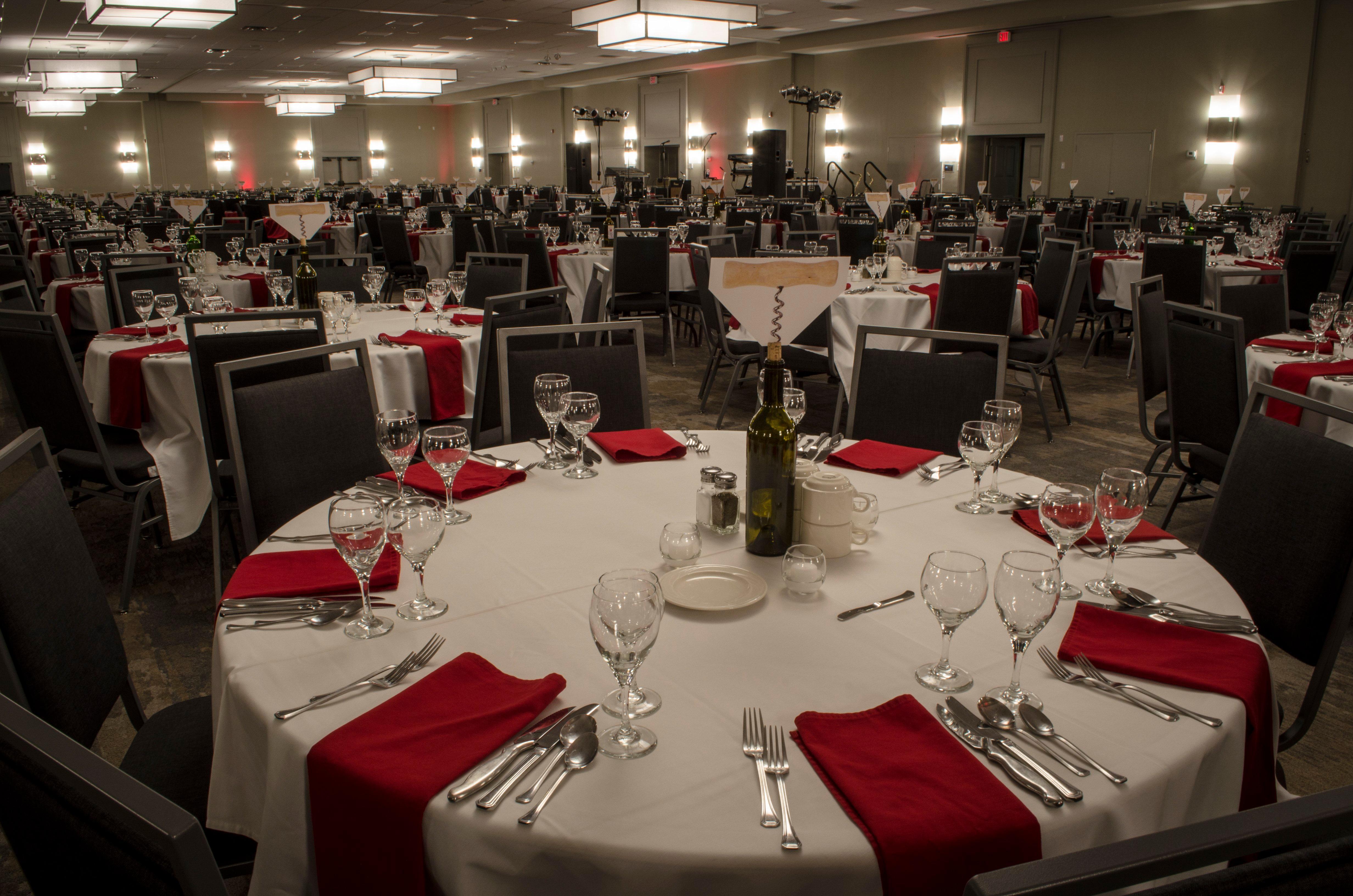 Holiday Inn Fargo By Ihg מראה חיצוני תמונה